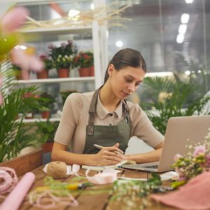 Schools of all sizes and Small to medium sized business without the ability to have a fulltime IT staff